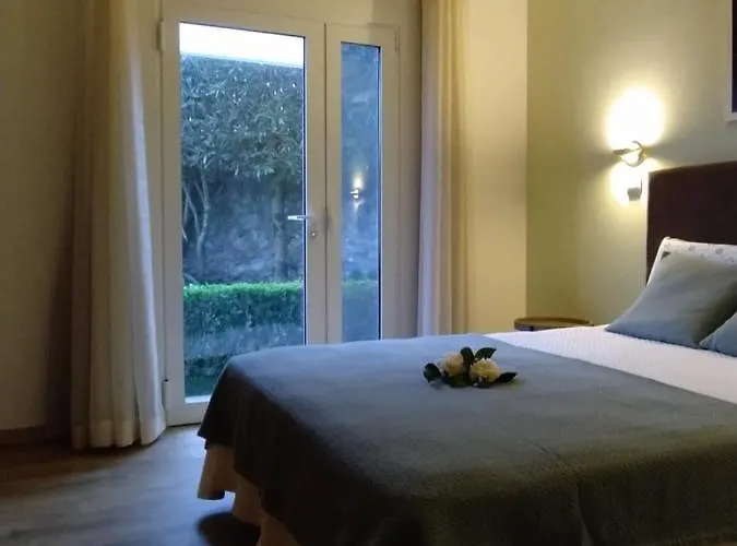 Cantinho Da Luz Gasthuis 4*