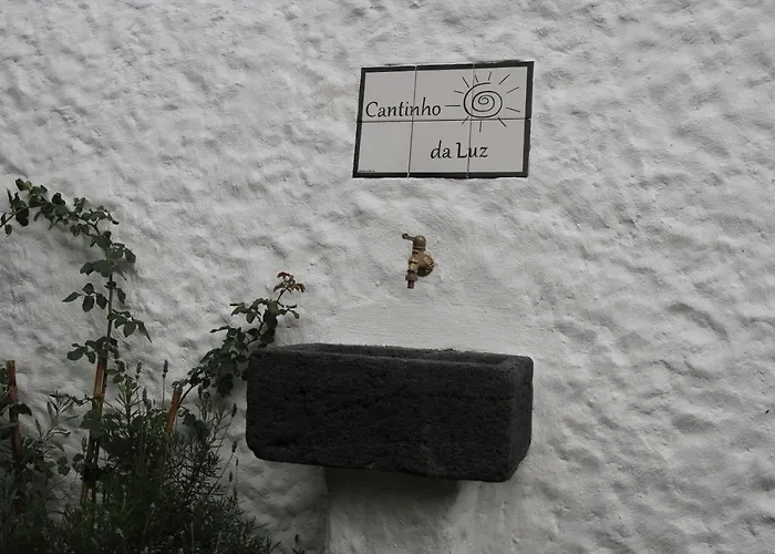 Gasthuis Cantinho Da Luz Ponta Delgada